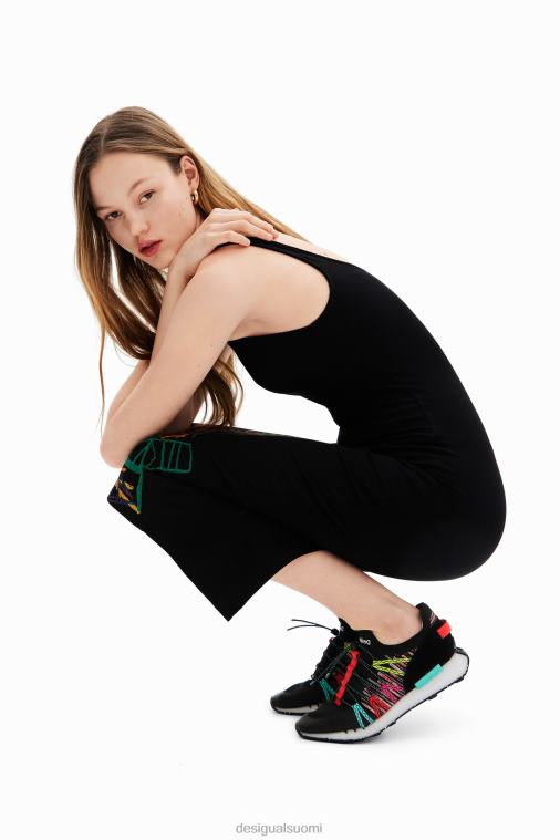 vaellus lenkkeilylenkkarit Desigual naiset F4V04988 jalkineet