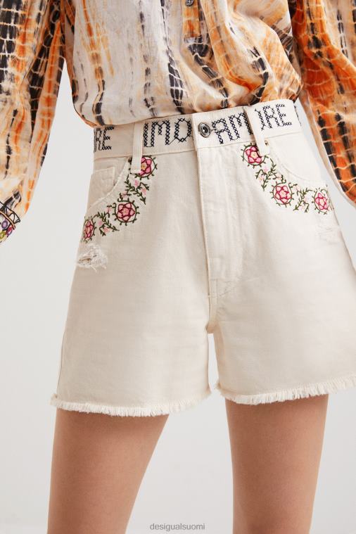 rakastan shortsit Desigual naiset F4V041032 vaatetus