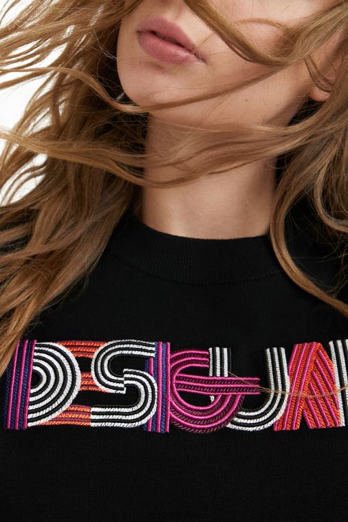 brodeerattu neulepusero Desigual naiset F4V041083 vaatetus