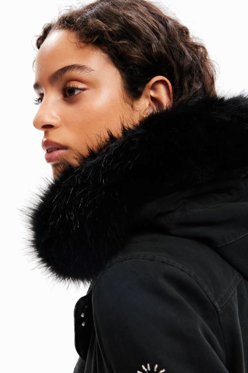 brodeerattu hupullinen parka Desigual naiset F4V04175 vaatetus